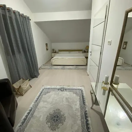 度假居 Miki's House 科尔察