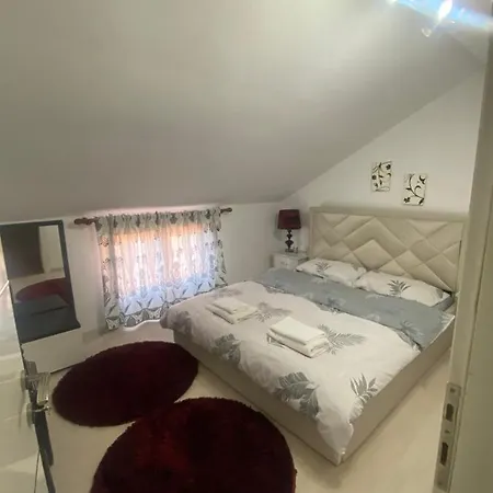 Miki's House 度假居 科尔察